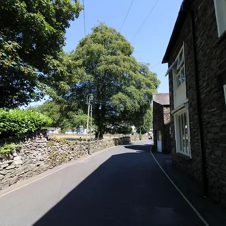 Bakers Retreat Spacious 1st Floor Centrally Located In Grasmere