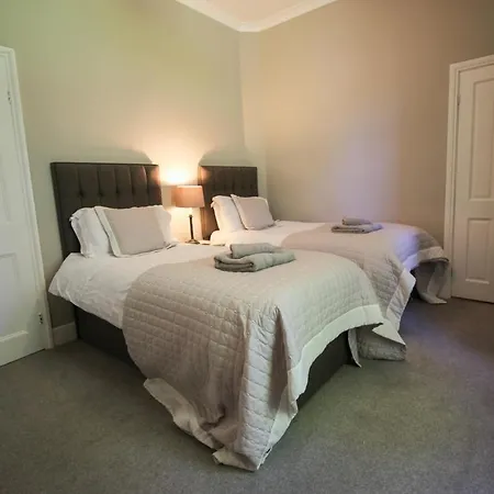 Bakers Retreat Spacious 1st Floor Centrally Located In Grasmere